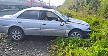 Под Новосибирском водитель Toyota Carina погиб в ДТП с электропоездом