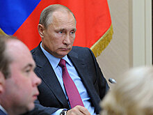 Путин предложил создать в РФ площадку для электронной торговли