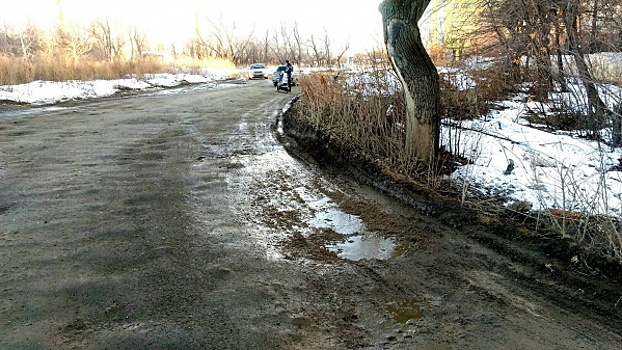 Власти Челябинска пообещали отремонтировать самую «убитую» дорогу в городе