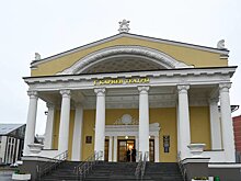 Минниханов открыл в Казани обновленное здание татарского ТЮЗа