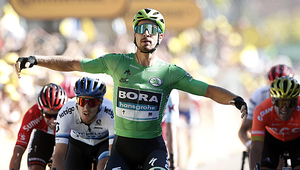 Словак Саган выиграл пятый этап велогонки "Тур де Франс"