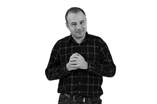 "Коммерсантъ" сообщил о смерти бывшего главного редактора сайта Павла Черникова