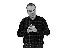 "Коммерсантъ" сообщил о смерти бывшего главного редактора сайта Павла Черникова