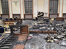 Последствия поджога Садгорской синагоги в украинских Черновцах сняли на фото