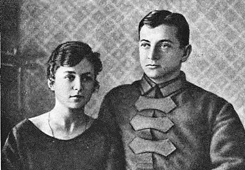 Судьба жен и детей первого маршала СССР