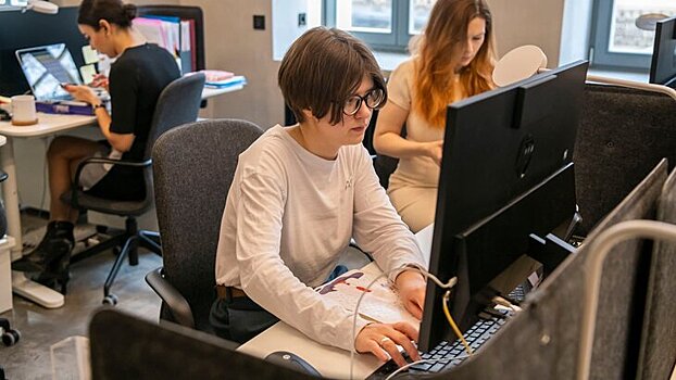 Россиянам напомнили о шестидневной рабочей неделе