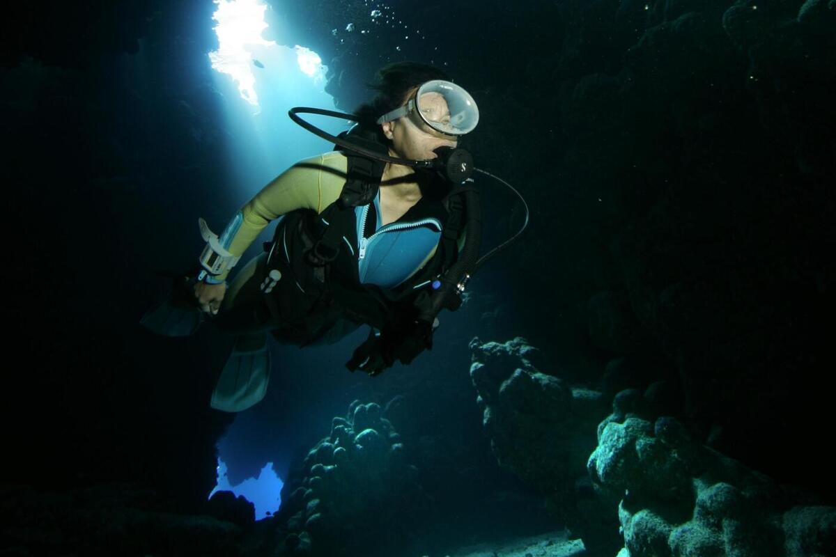 У берегов Франции обнаружили стену подводного города