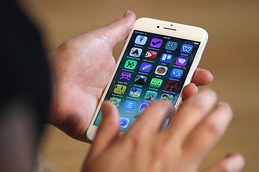 Сколько скачанных приложений используют владельцы iPhone