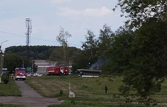 Вандалы подожгли боевую машину в парке Победы под Новосибирском