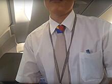 Инвалида силой пересадили в самолете за отказ попрыгать с протезом