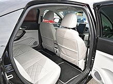 Корреспондентам "РГ" удалось прокатиться на депутатской Lada Aura