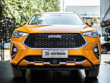 Китайцам будут продавать Haval F7 с российским триколором