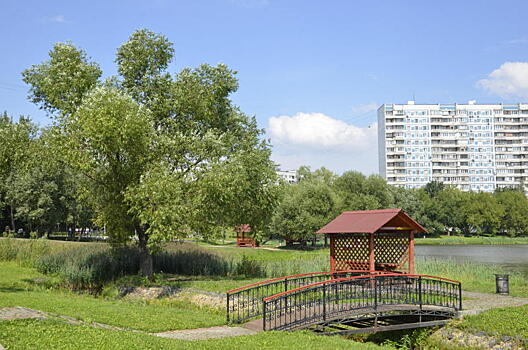 Зоны отдыха оборудуют в парке поселения Кленовское