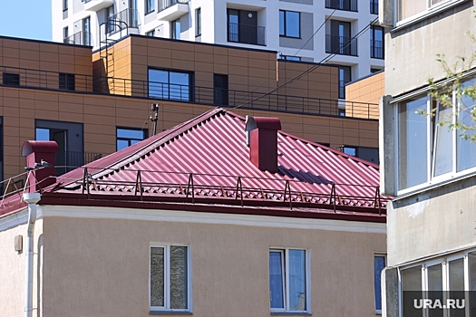 Курганцев призывают регистрировать права на недвижимость