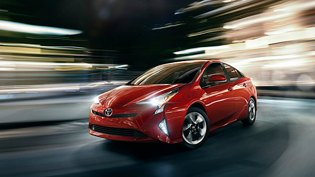 Toyota создаст массовый электрокар с запасом хода 300 километров