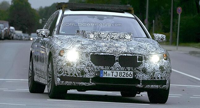 Шпионы запечатлели прототип BMW X8 в камуфляже
