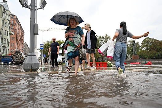 Москвичи пережили самый сильный за последние 50 лет дождь