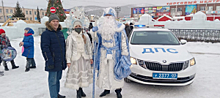 В Республике Алтай «Полицейский Дед Мороз» посетил семьи, находящиеся в трудной жизненной ситуации