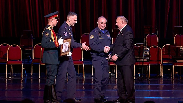 Военнослужащих МО РФ наградили на традиционной встрече поколений защитников Отечества