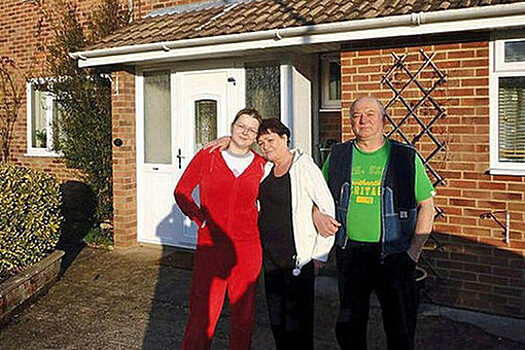 Дом Скрипаля в Солсбери выставят на продажу после многочасовой уборки