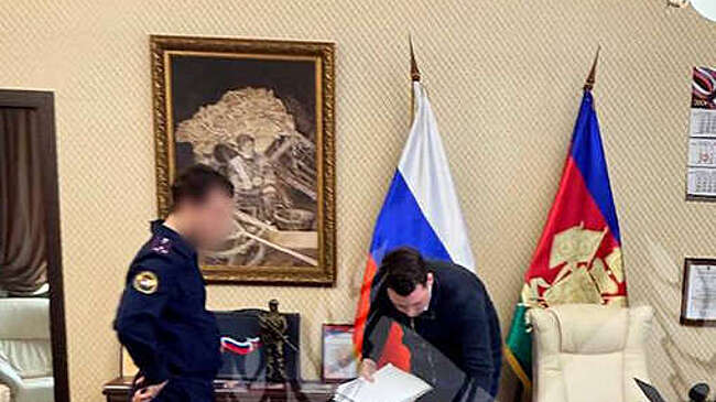 У главы Приморско-Ахтарска Бондаренко прошли обыски из-за дома инвалидов