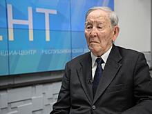 «Акцент»: Профессор Дмитрий Саввинов о связи настоящего с жизнью и творчеством Алексея Кулаковского