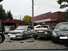 Массовое ДТП на Гагарина: «Газель» столкнулась с тремя машинами