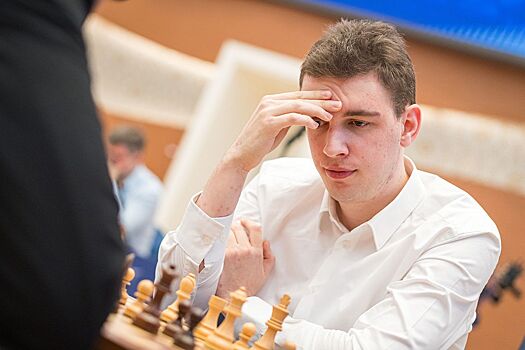 Российский шахматист Денис Хисматуллин прокомментировал отказ польского гроссмейстера пожимать руку