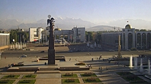 Объединяющая память: «Бессмертный полк» прошагал по Бишкеку