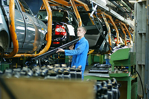 "АвтоВАЗ" за три месяца увеличил продажи в России на 5,4%