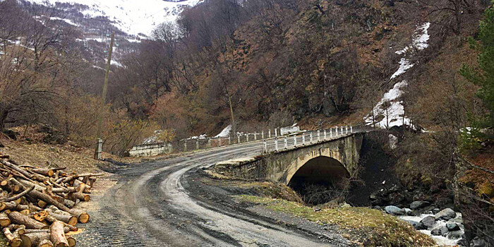"Лесозаводская ЛПК" восстановит мост к трем отрезанным селам в Приморье