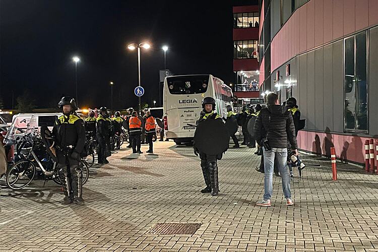 UEFA has opened proceedings following the detention of Polish football players in the Netherlands
