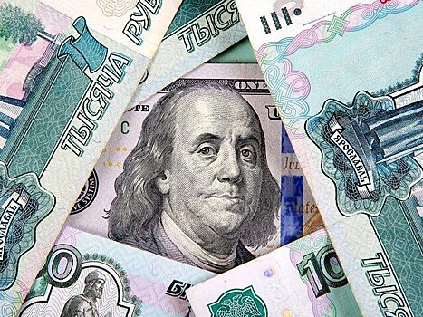 Эксперт Браун рассказал о снижении доверия к доллару из-за политики администрации