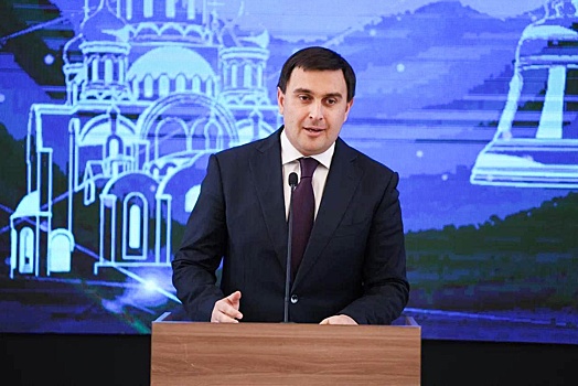 Сотни жителей Реутова пришли проститься с погибшим в ДТП главой города