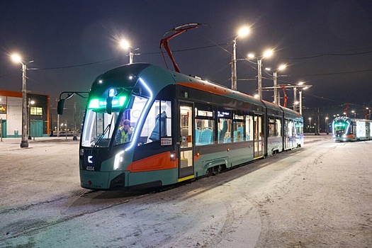 В Петербурге запустили скоростную трамвайную линию "Славянка"