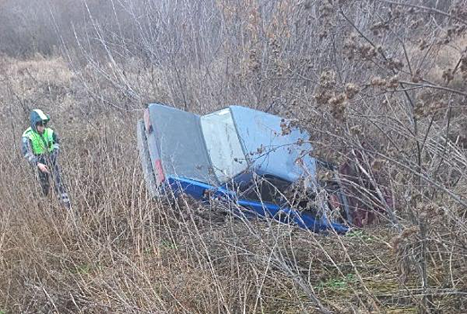 В Шигонском районе Самарской области опрокинулся автомобиль