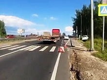 Иномарка сбила двух женщин на переходе в Кстовском районе