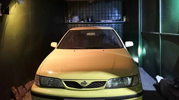 В РФ продают Nissan Almera 1999 года без пробега