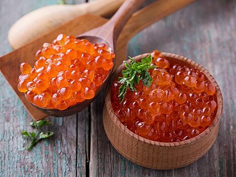 Паразитолог Морозов: в красной икре могут присутствовать анизакиды