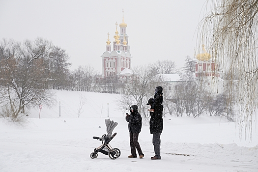 Москвичей предупредили о камчатских снегопадах