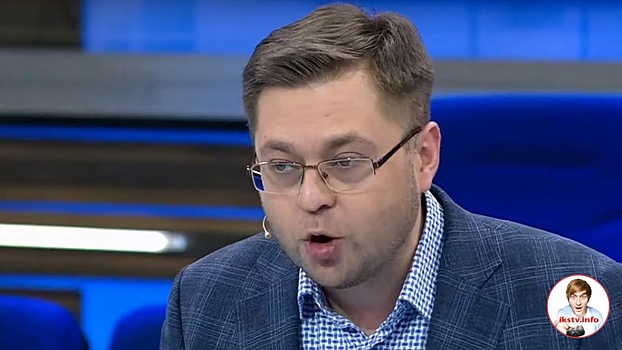 Либеральный политолог на ТВ призвал дать ему финансирование из «корыта»
