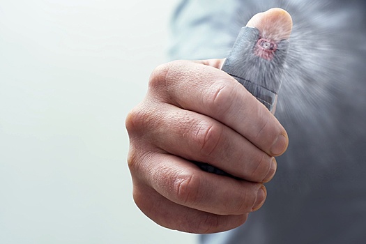 Петербуржец ответил на невыплату зарплаты перцовым баллончиком и дымовой шашкой