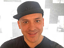 Baza: солист группы «Отпетые мошенники» покончил с собой