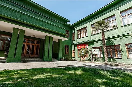 Заглянуть в кабинет вождя: что хранит дача Сталина в Сочи