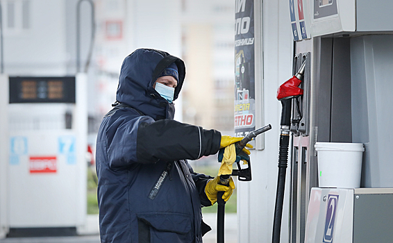 В России задумались об импорте бензина из Белоруссии