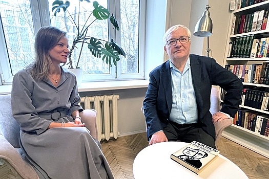 Она была и в жизни немного ведьмой: Ректор Щепкинского училища рассказал о Елене Булгаковой