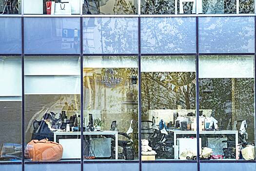 Некурящим россиянам вновь предложили давать дополнительный выходной