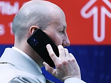 Юрист назвал единственную верную реакцию на звонки мошенников