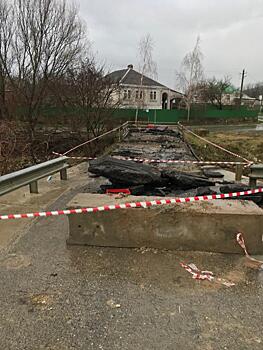 Депутат Госдумы помогает восстановить пострадавший от стихии мост в Крымском районе