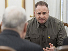 Нардеп Железняк: Андрей Ермак не вернется на Украину с Зеленским